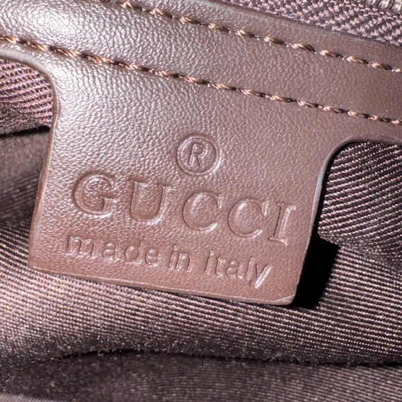 Gucci Canvas Messenger Crossbody Bag - Picture 2 of 5